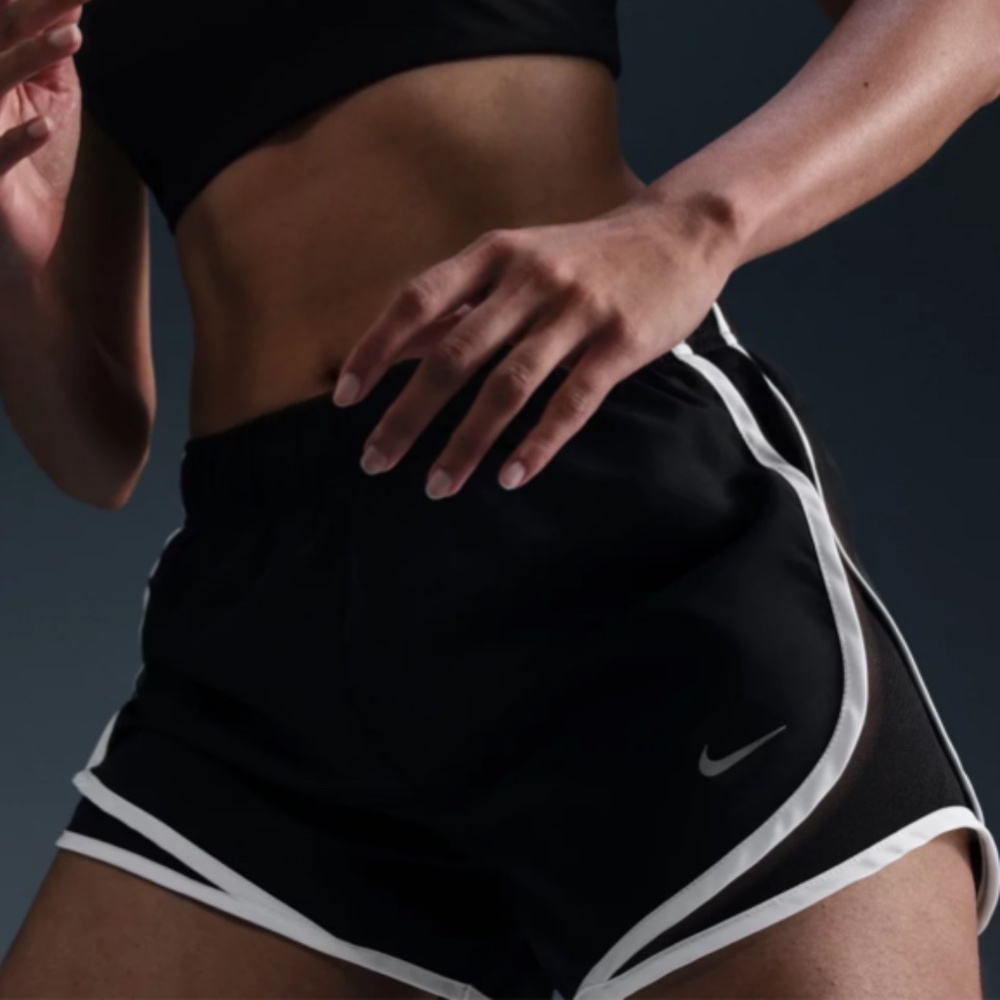 Nike Women's Dri-FIT Tempo Brief-Lined Running Shorts 